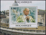 Mozambik Rok 2009 Papież J. Paweł II blok I nieząbkowany czysty**